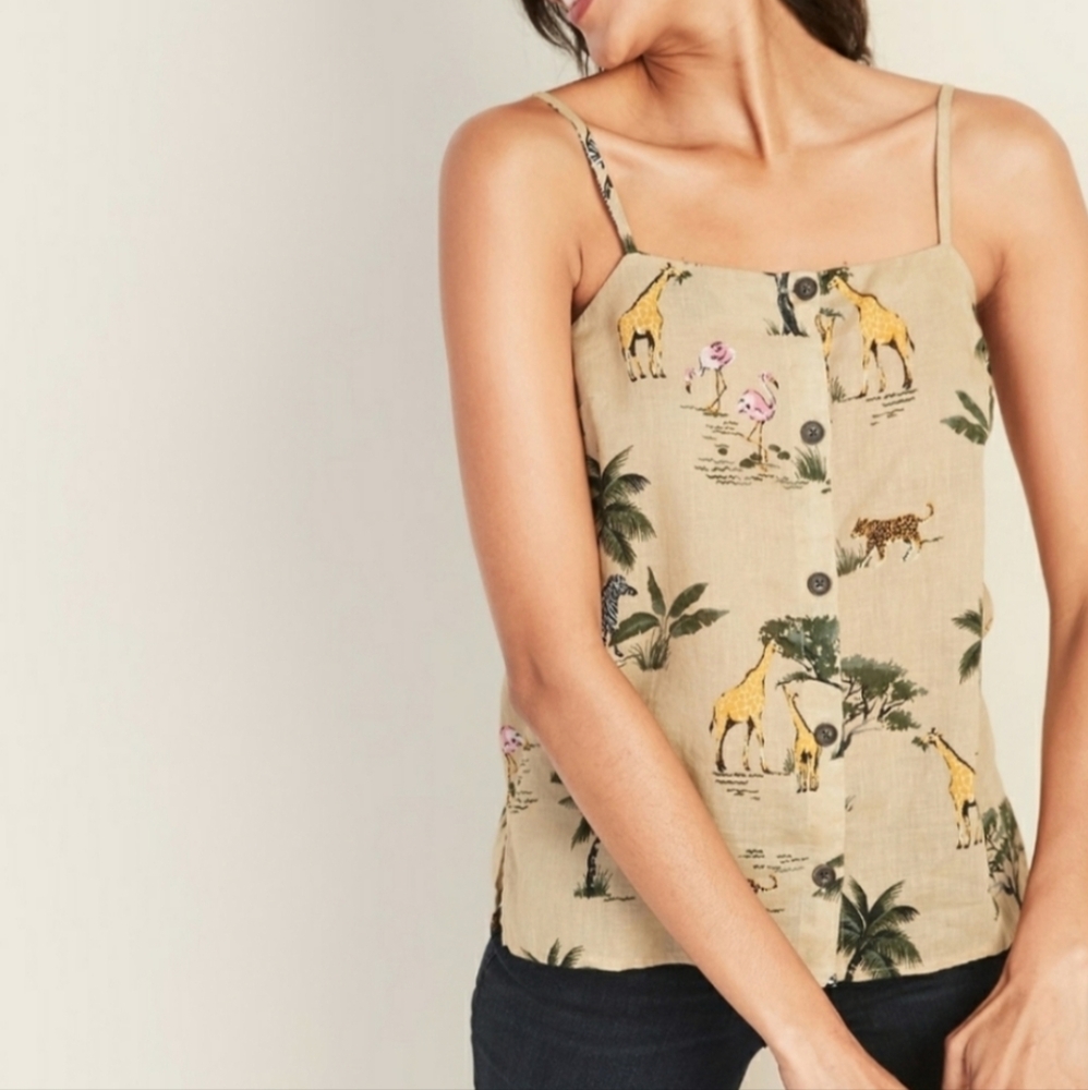 Old Navy Linen Safari Chic Top Palm Tree Giraffe